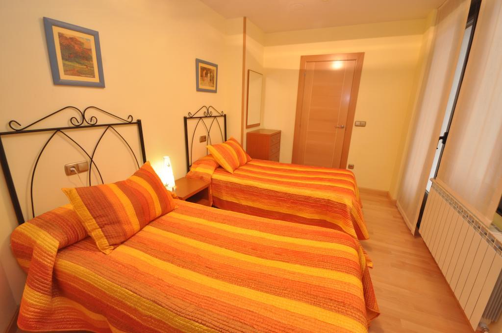 Apartamentos Toro 33 Salamanca Zimmer foto